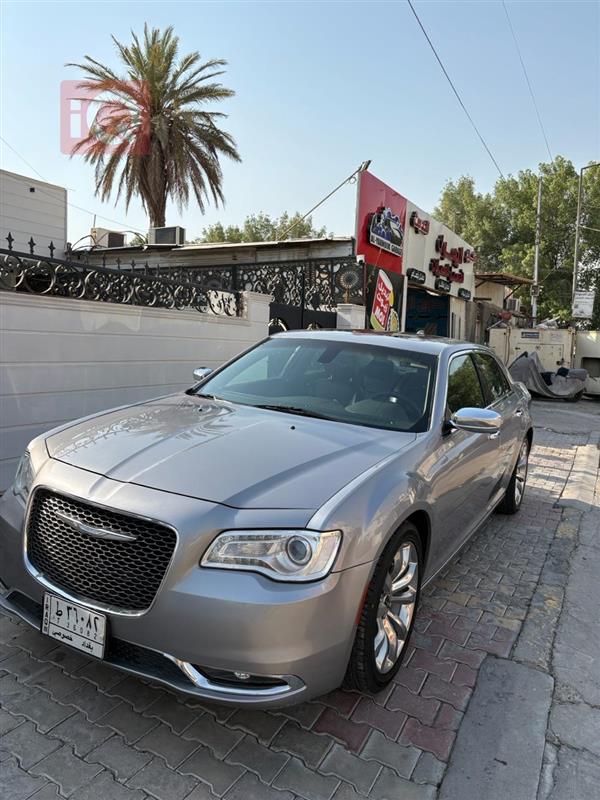 Chrysler for sale in Iraq